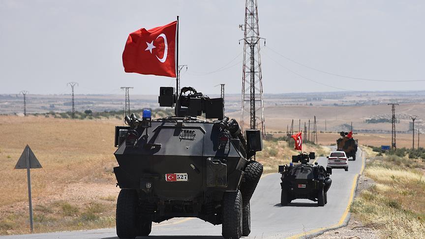 Manbij: 17ème patrouille des forces turques et américaines