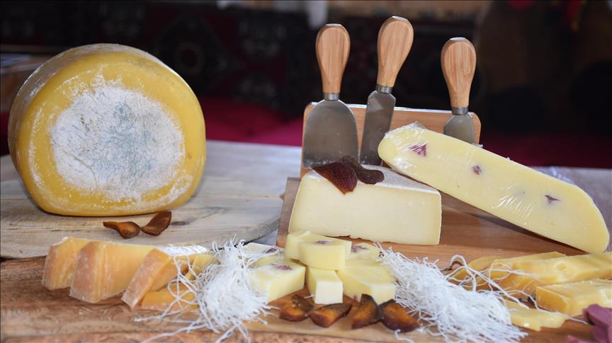 Yaylalardan Sofralara Uzanan Lezzet Kars Kasari