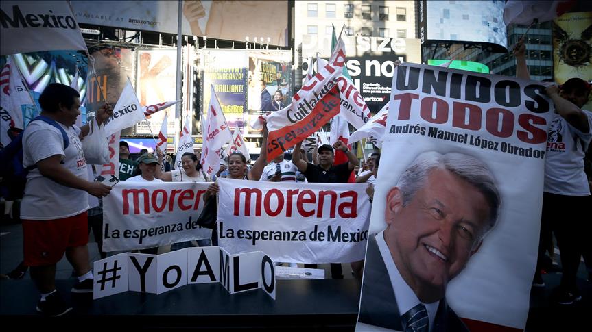 López Obrador criticó la multa de USD 10 millones a su partido Morena
