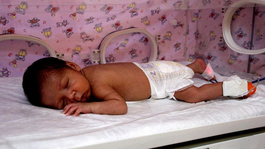 Mersin'de bir bebek sokağa terk edildi