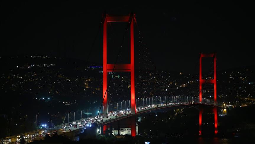 Polisi Istanbul cegah 645 orang lompat dari jembatan dalam 3 tahun