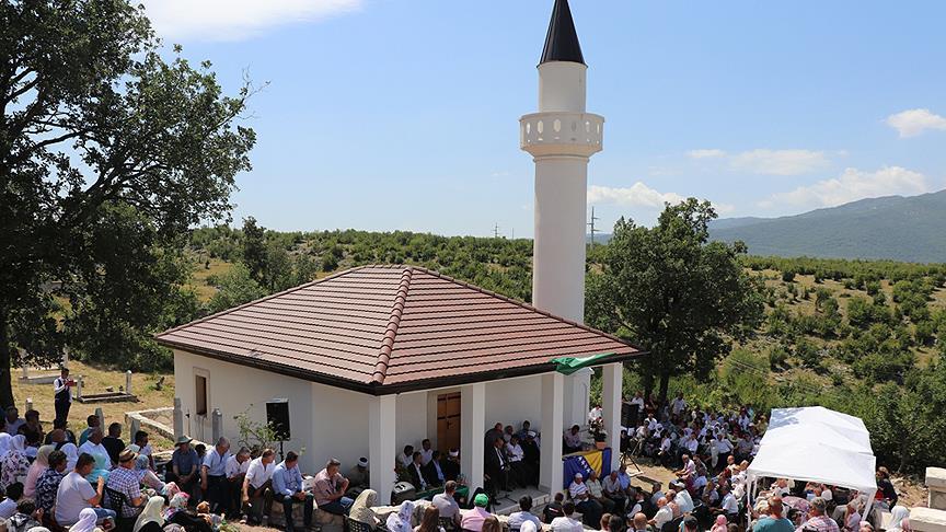 Wracked twice, Bosnia mosque rises from its ashes