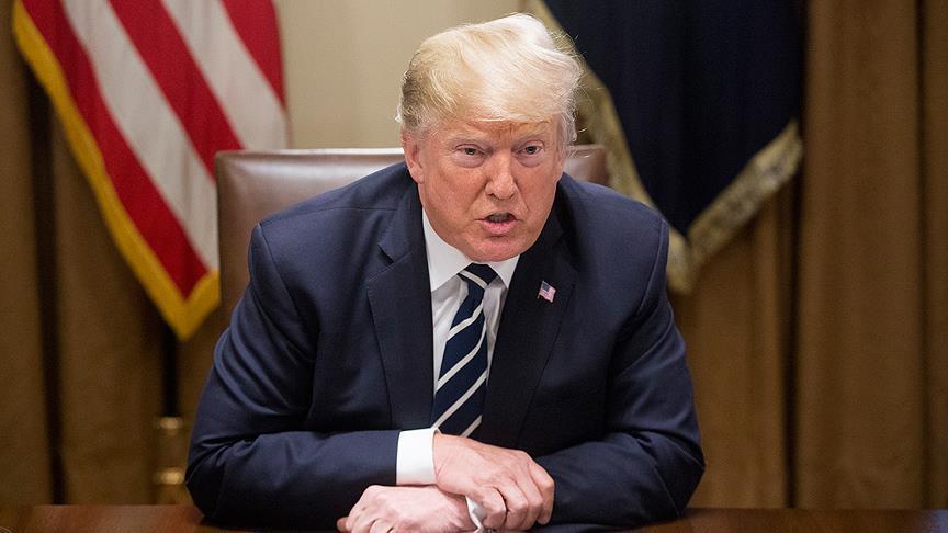 Trump, top Republican clash over tariffs