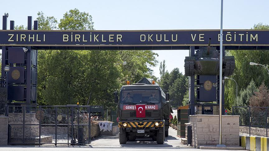Darbeci teğmenler ateş açmış
