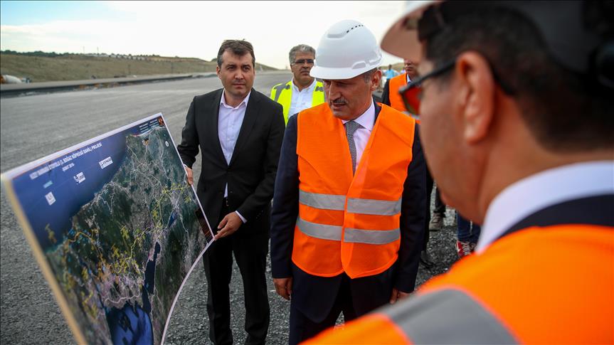 Bakan Turhan Kuzey Marmara Otoyolu inşaatını inceledi