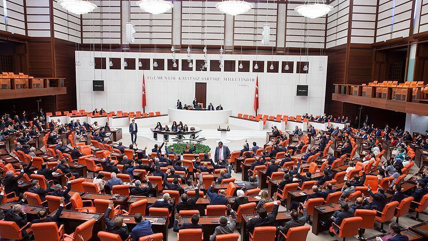 Turkish parliament ratifies anti-terror law