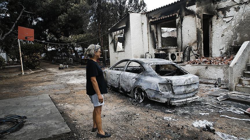 ارتفاع حصيلة ضحايا حرائق اليونان إلى 83 قتيلًا