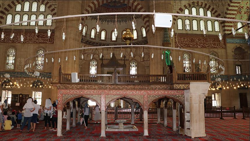 جامع "السليمية" في أدرنة التركية.. تحفة معمارية تدهش مهندسي العصر (تقرير)