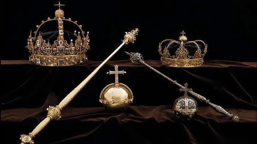 Swedish crown jewels stolen from cathedral