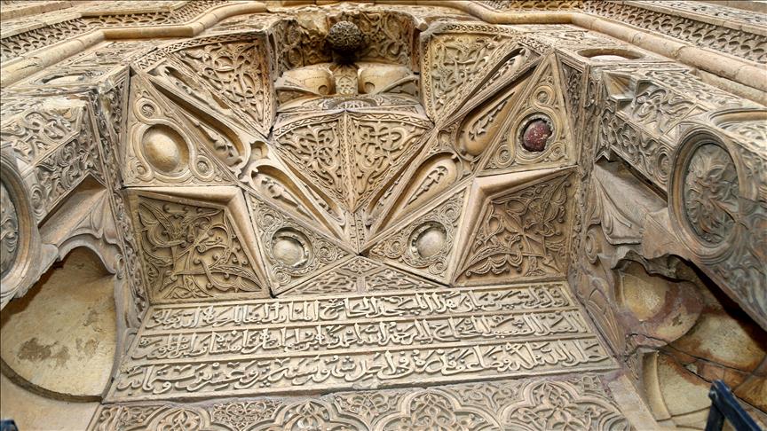 Architecture of Great Mosque of Divrigi, Turkey dazzles