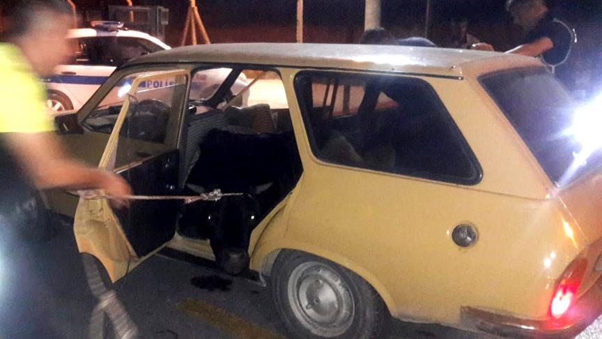 Polisin durdurduğu otomobilden 400 kiloluk dana çıktı