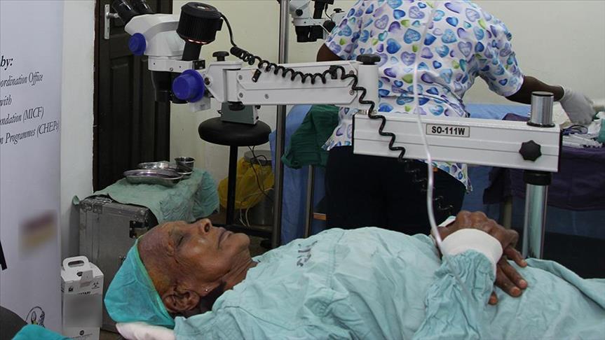 Kenya: Turkish volunteer doctors perform free surgeries