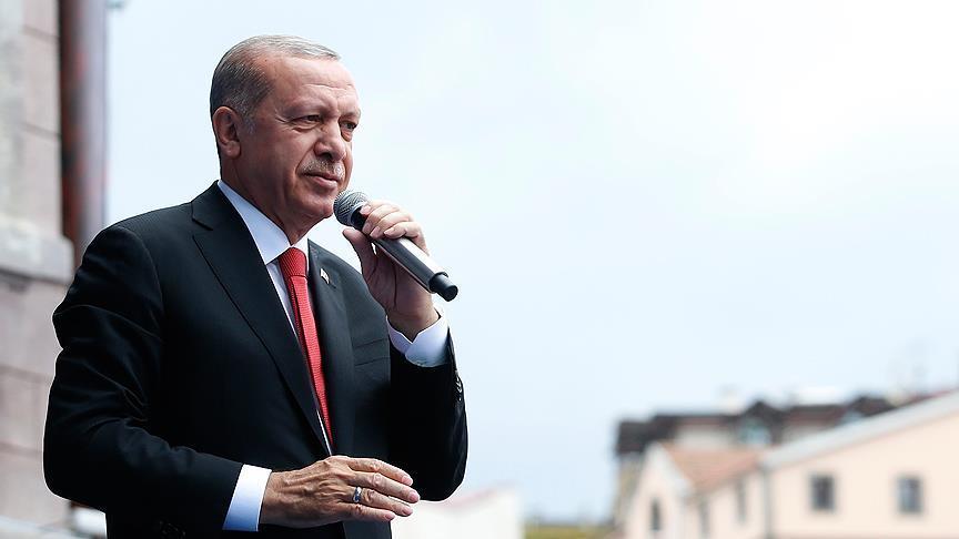 Turkey: Erdogan urges people to switch to local money