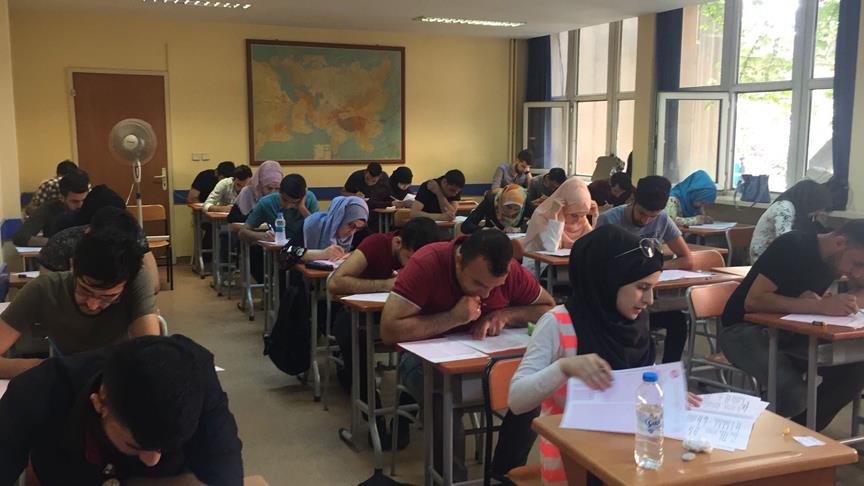 Yabancı öğrencilerin Türkçe notu yüksek