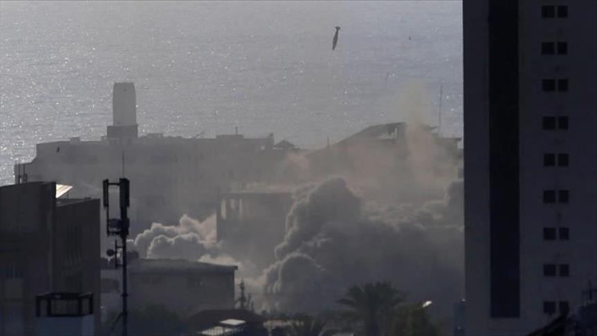 Bande de Gaza: Raids israéliens près du camp d'al-Bureij 