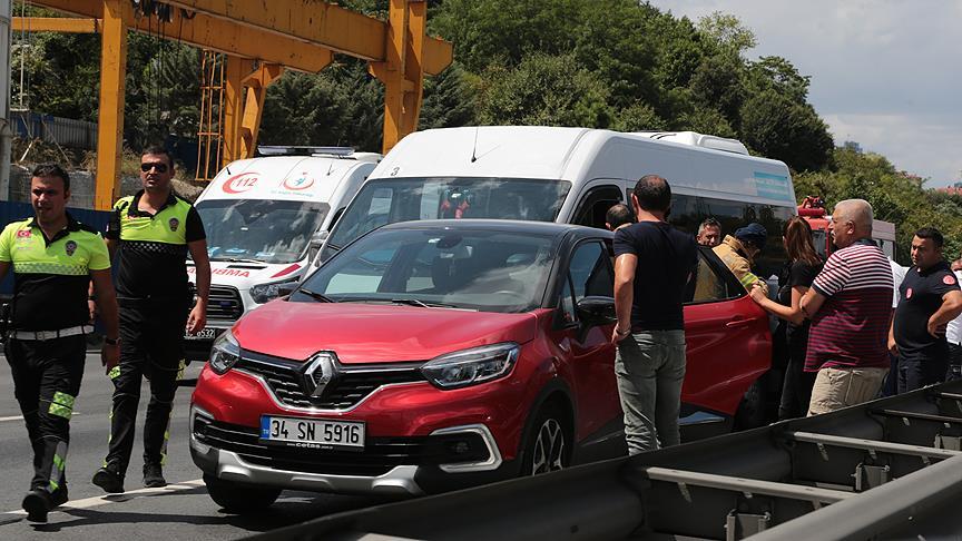 FSM Köprüsü'nde zincirleme trafik kazası: 5 kişi yaralandı