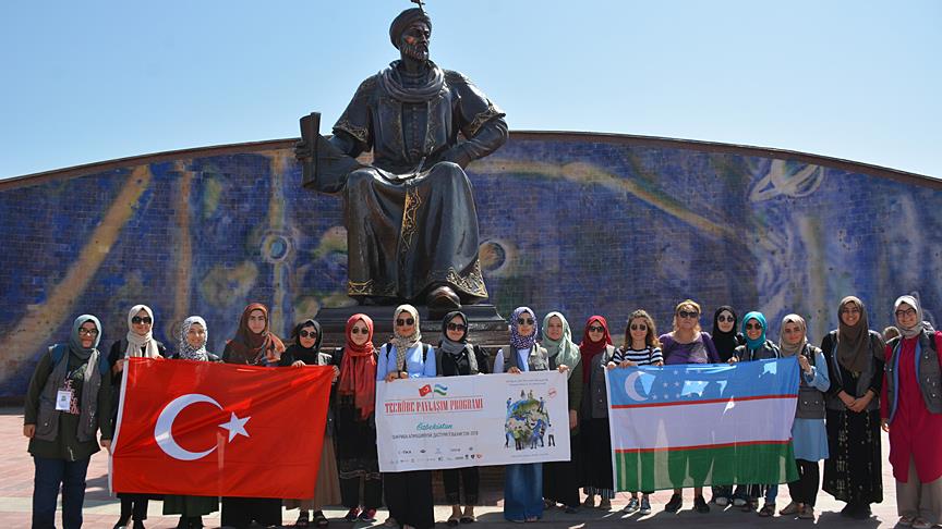 TİKA'nın genç gönüllüleri Özbekistan'da