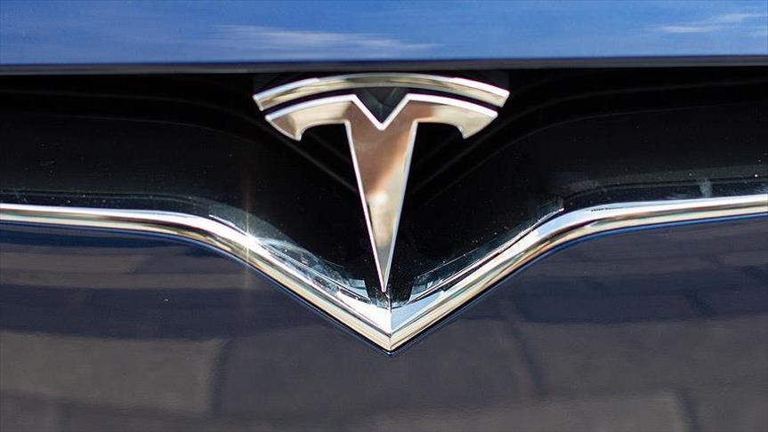 Tesla says Saudis have capital to take firm private