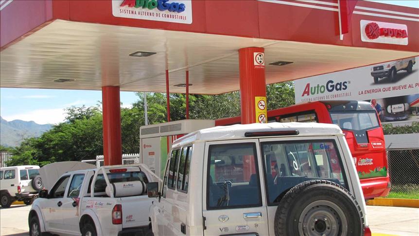 Nicolás Maduro anuncia fin de gasolina “regalada” en Venezuela