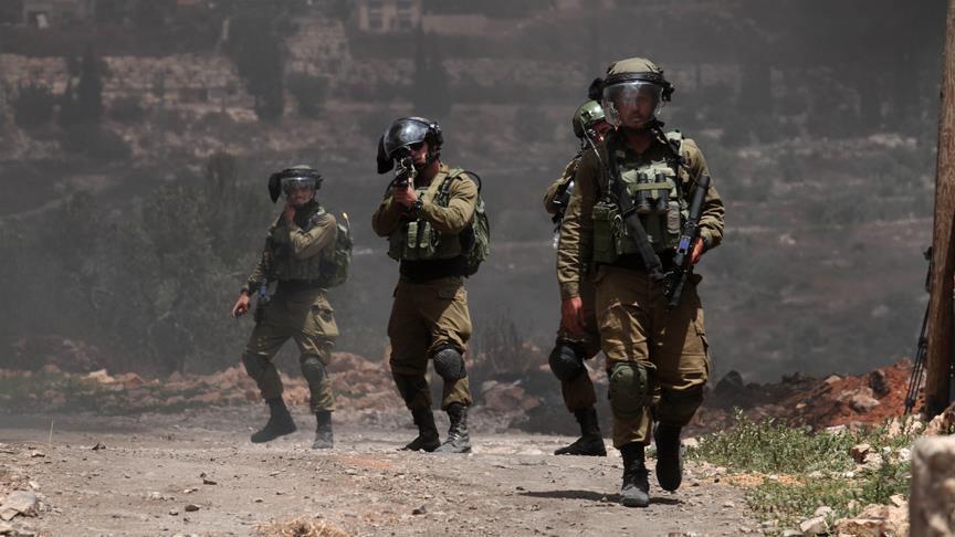 Israeli police arrest 8 Palestinian girls in Al-Aqsa