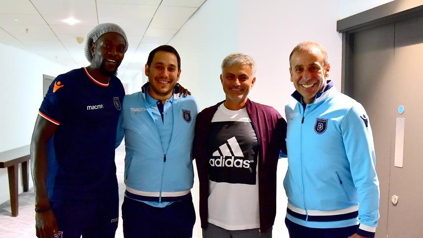 Jose Mourinho'dan Medipol Başakşehir'e ziyaret