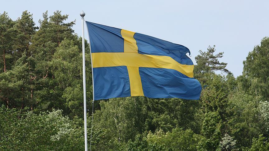 Muslim woman owed for discrimination: Swedish court