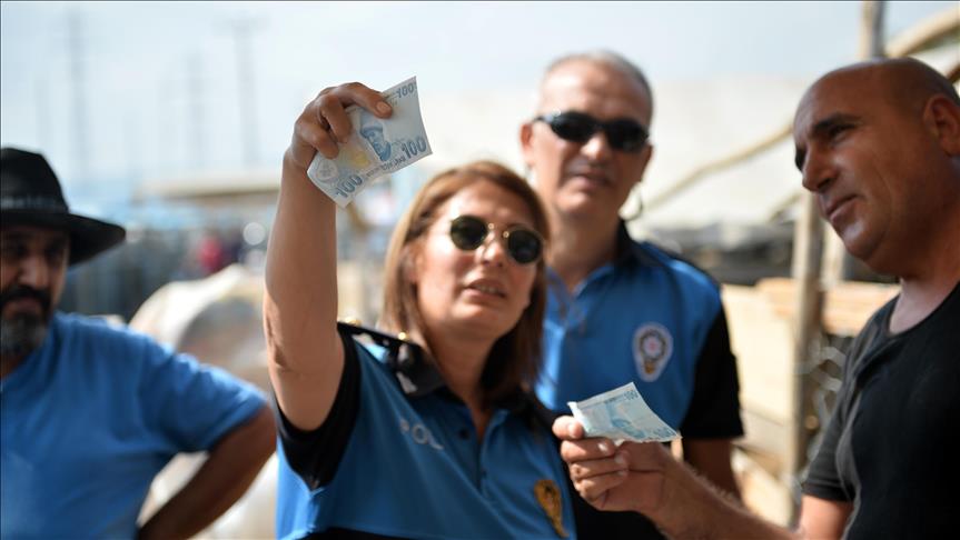 Kurban Bayramı öncesi satıcılara 'para' dersi