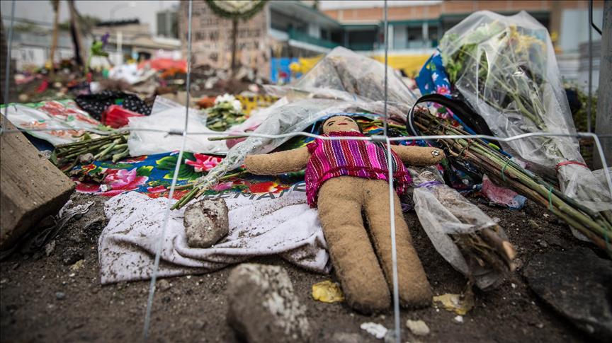 Jefa de Gobierno de Ciudad de México recorre zona afectada por sismo