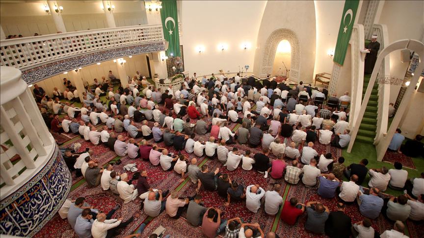 Kroaci, muslimanët falën Kurban Bajramin në dy xhamitë më të mëdha