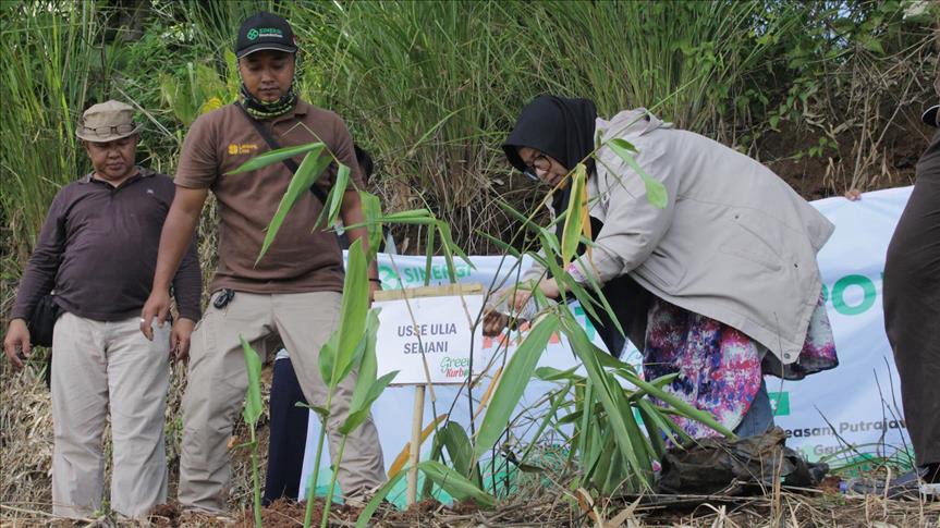 Green Kurban, berbagi sembari cegah bencana