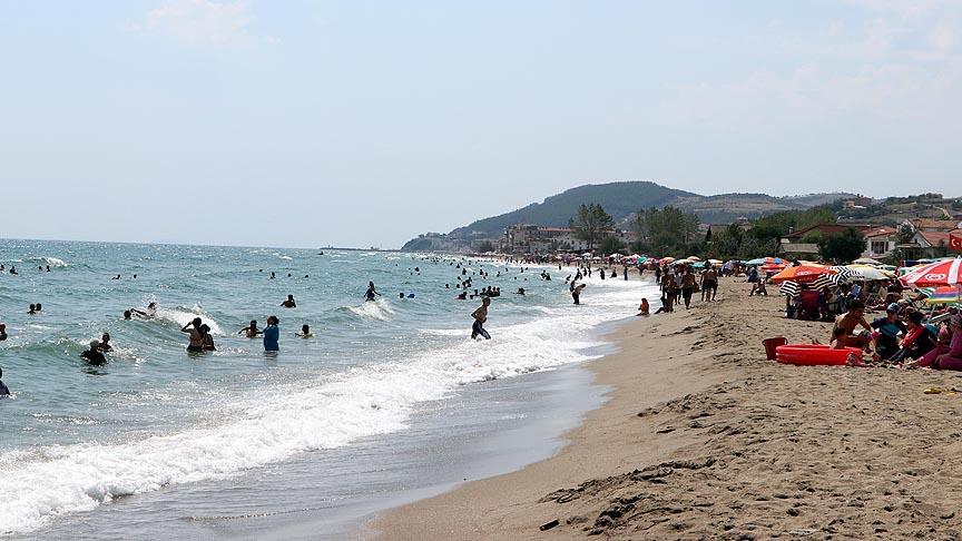 Mavi bayraklı plajlarda bayram hareketliliği