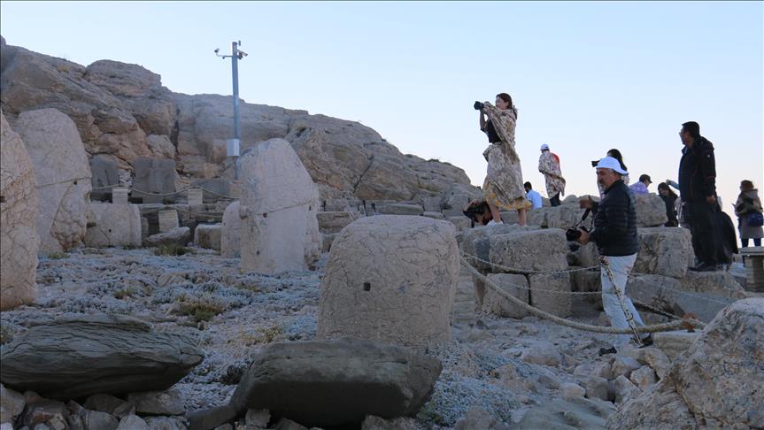 Turkey’s Mt. Nemrut mesmerizes South Korean bloggers