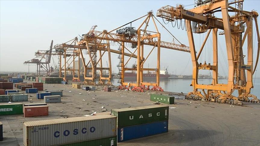 Коалиция пропустила в порт Ходейда 2 корабля