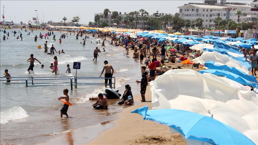 Bayram tatili Mersinli turizmcileri sevindirdi