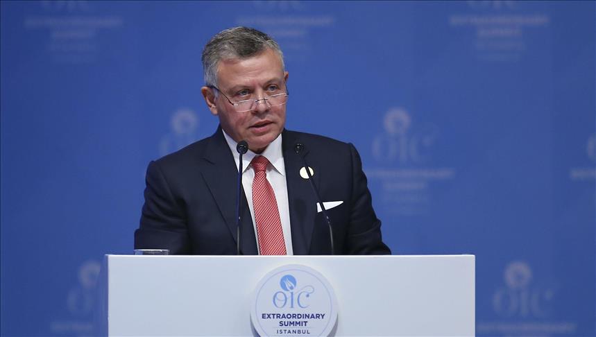 Rey de Jordania pide ayuda a países anfitriones de refugiados
