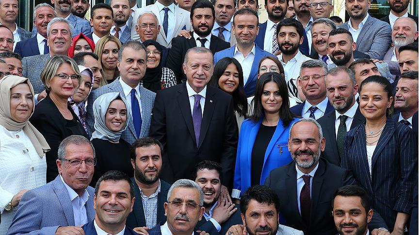erdogan ak parti adana teskilati ile