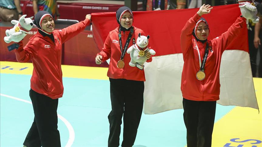 Tim silat Indonesia kian mengeruk medali emas