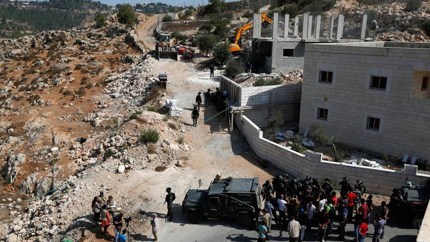 Israel destruye 4 casas pertenecientes a palestinos en Cisjordania