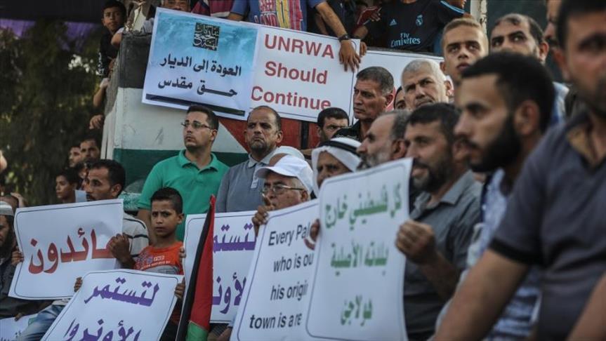 "صفقة القرن" وإلغاء حق العودة.. خبايا الضغط الأمريكي على "أونروا" (تحليل)