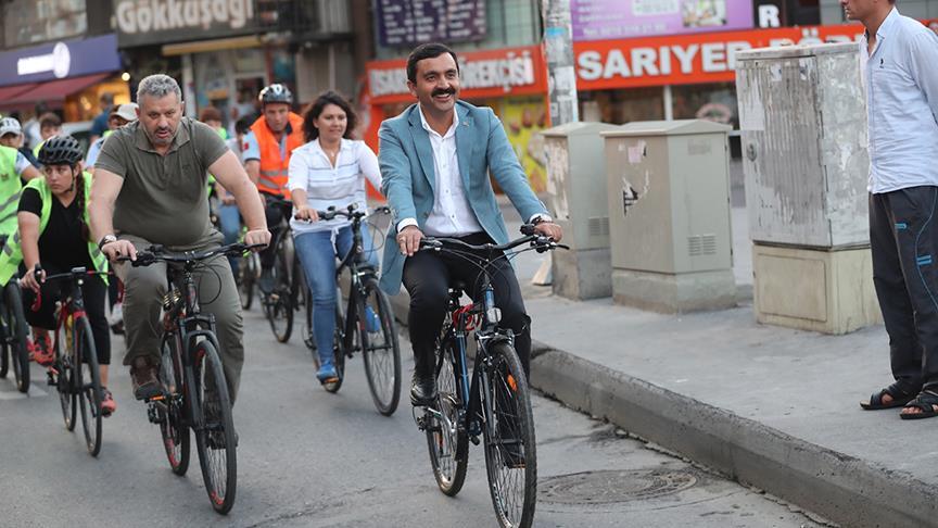 Zeytinburnu ve Kırşehir belediye başkanları bisiklet turunda 
