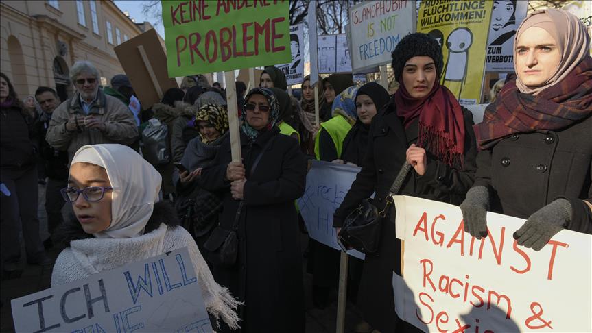 Cerca de 76% de ataques islamofóbicos en Bélgica son contra mujeres