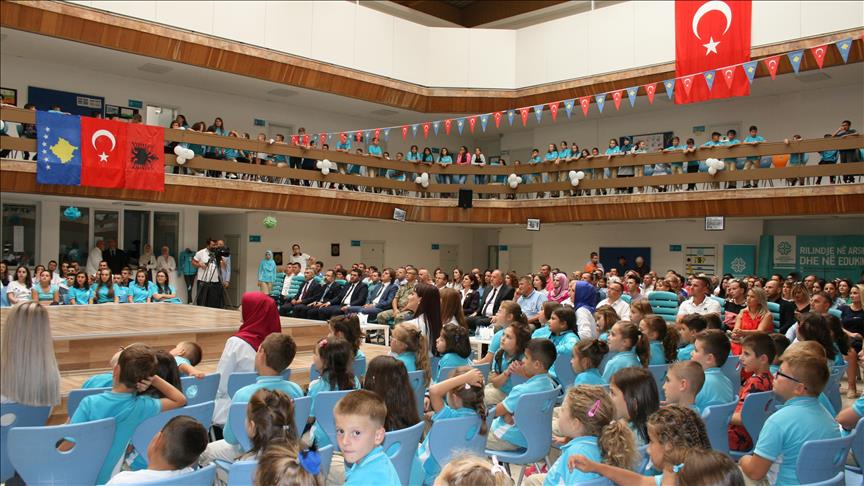 "International Maarif Schools of Kosova" organizon program festiv