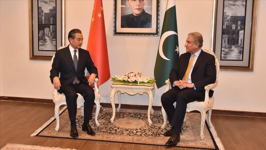 Chinese minister vows to back Pakistan's economy