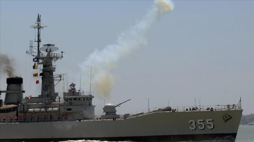 KRI Rencong 622 terbakar di perairan Sorong