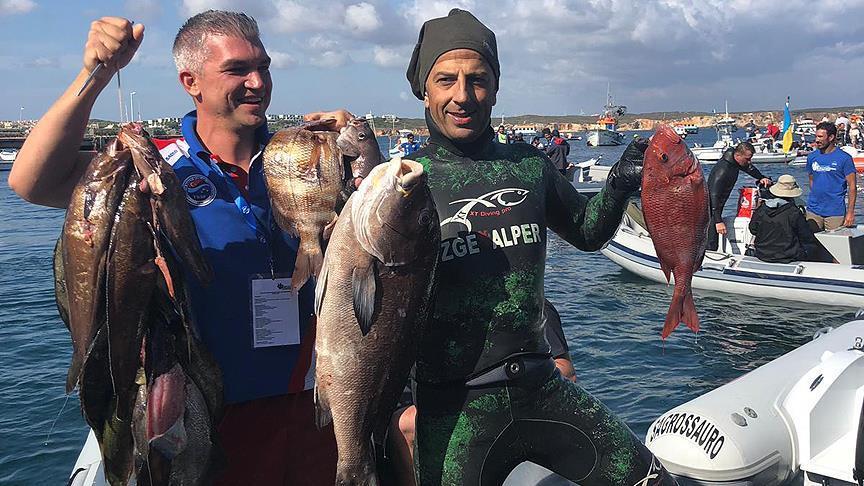 Turkish athlete catches biggest fish in Portugal