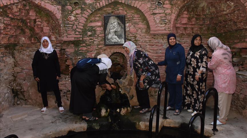 Germencik Teki Kaplicalara Arap Turist Ilgisi