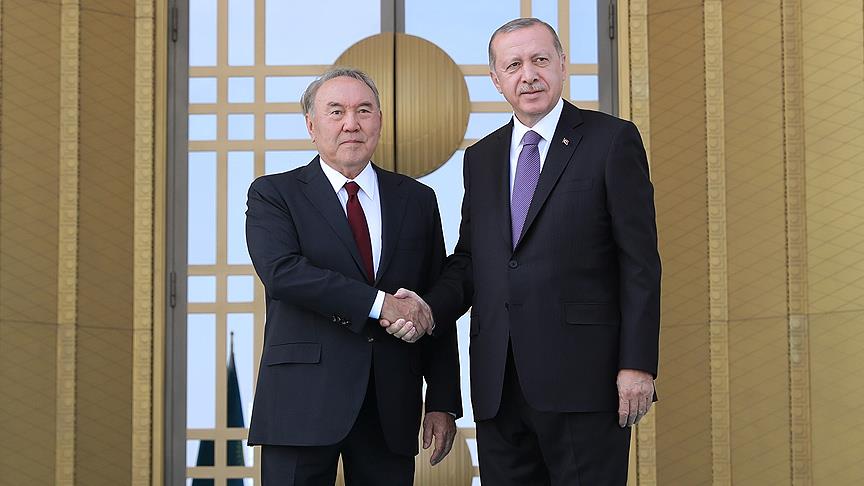 Cumhurbaşkanı Erdoğan Kazakistan Cumhurbaşkanı Nazarbayev'i resmi törenle karşıladı