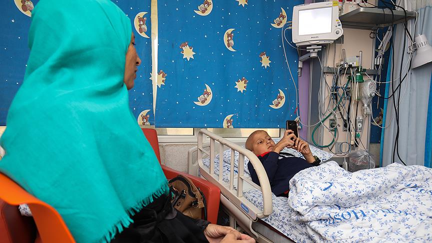 Filistinli anneden ABD'ye çağrı: Çocuklarımızın sağlığını siyasete alet etmeyin