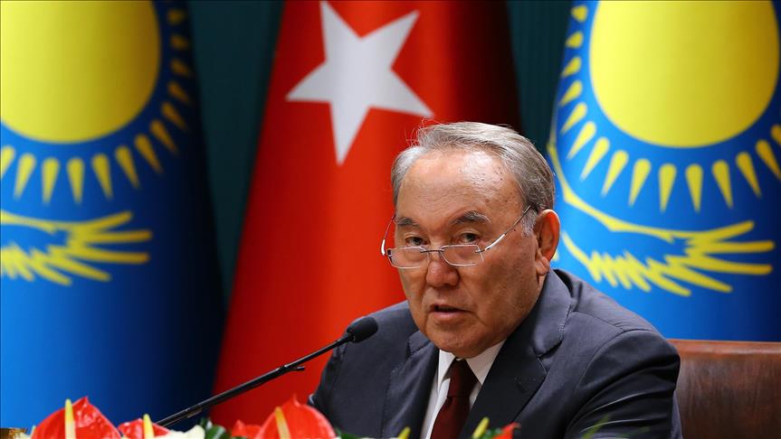 Nazarbayev: "Nous soutenons la politique de la Turquie"