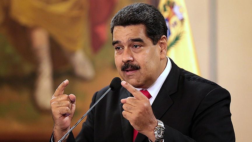 "Gobierno venezolano robó más de USD 300.000 millones"